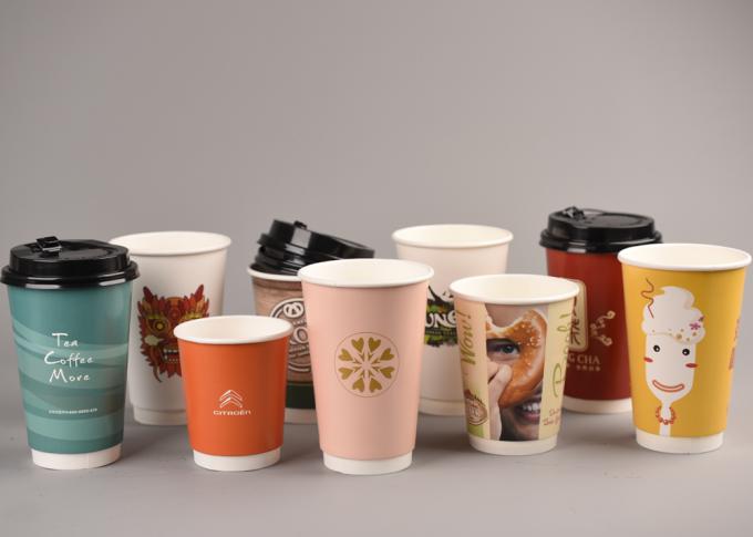 Tasses de papier isolées chaudes recyclables pour le café/thé, écologiques